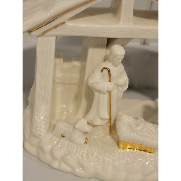 Mikasa Holiday Elegance Mini Nativity Scene Figurine Fine Porcelain Christmas - Picture 4 of 13